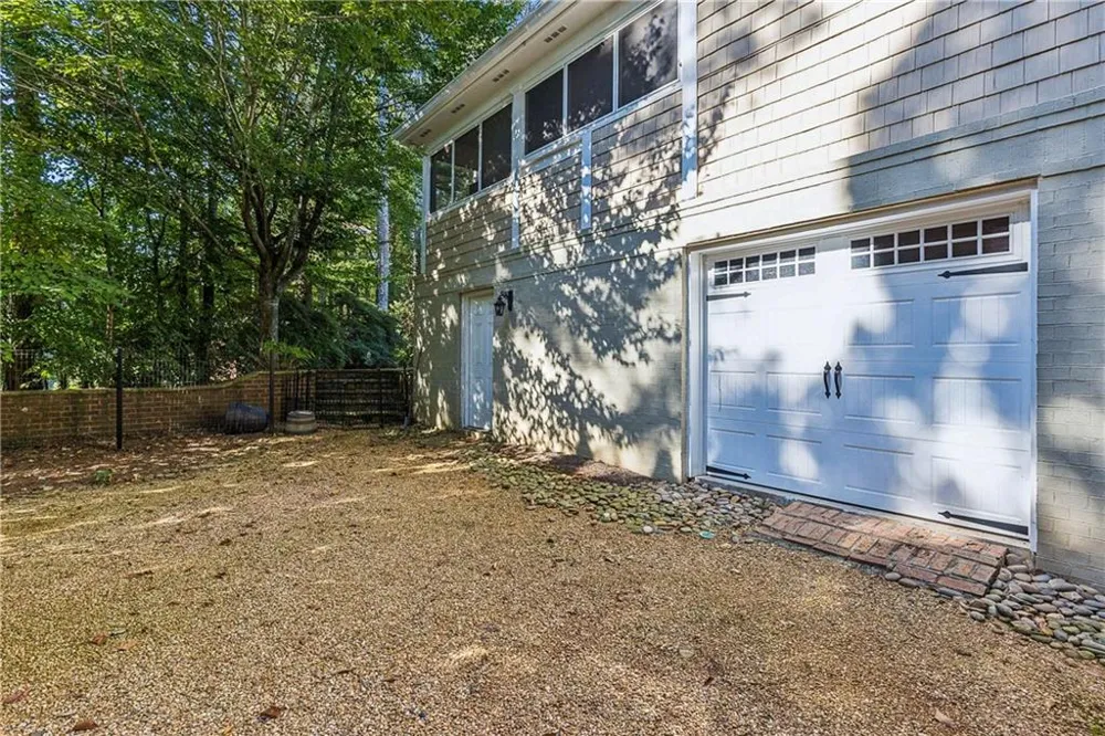 4770 Hamptons Drive Alpharetta, GA 30004