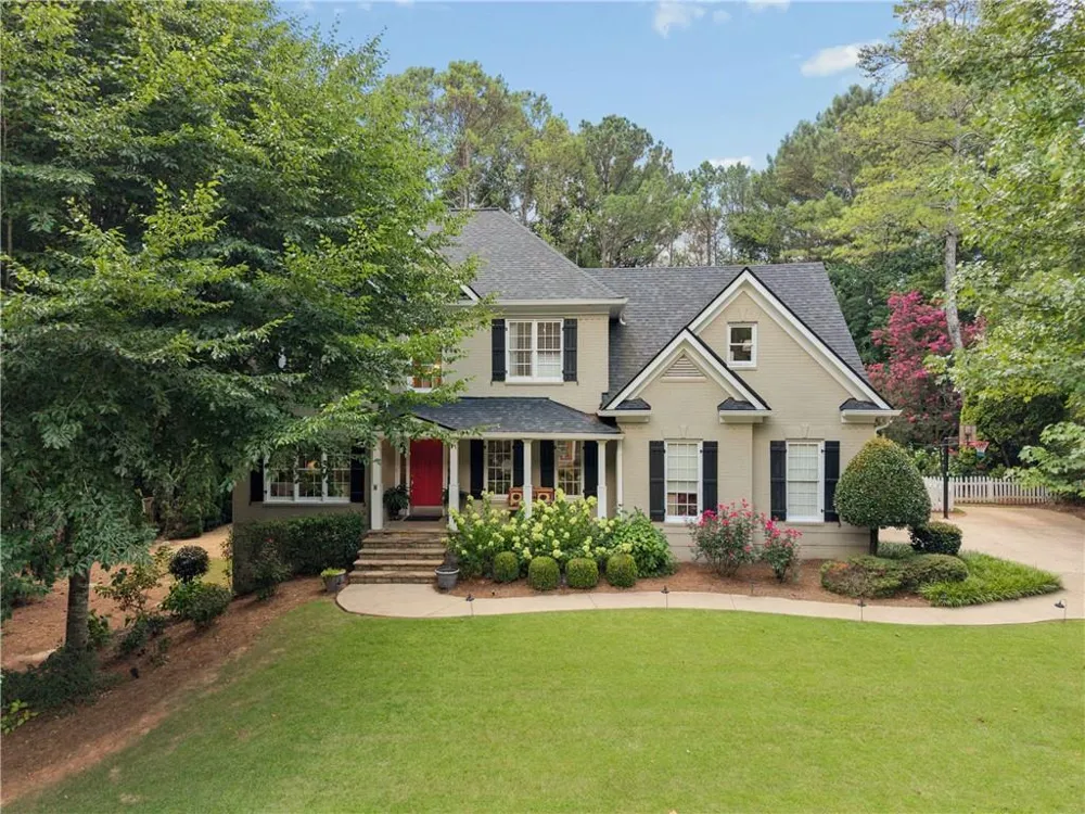 4770 Hamptons Drive Alpharetta, GA 30004