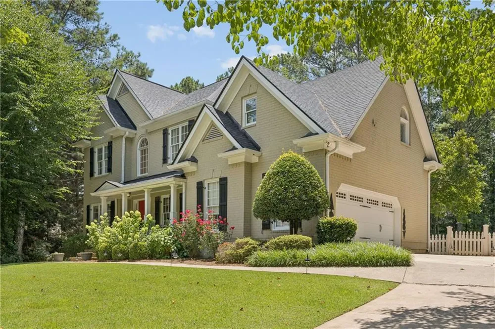 4770 Hamptons Drive Alpharetta, GA 30004