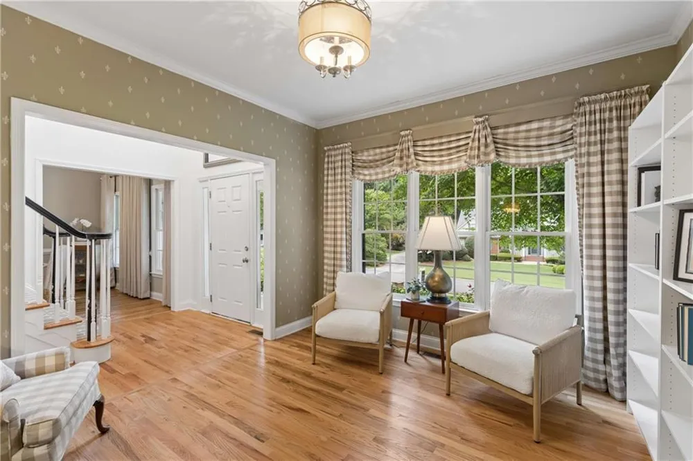 4770 Hamptons Drive Alpharetta, GA 30004