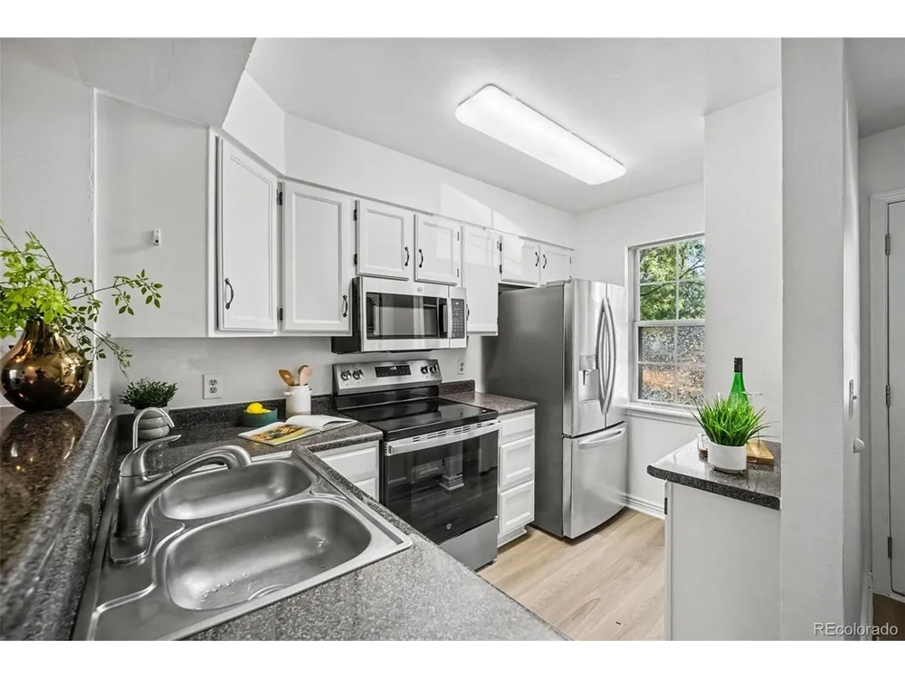 10863 W Dartmouth Avenue Lakewood, CO 80227