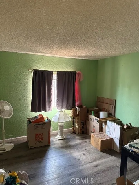 1540 E Trenton Orange, CA 92867