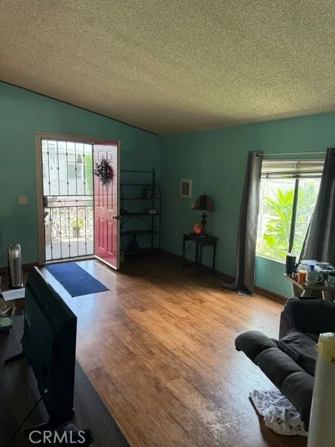 1540 E Trenton Orange, CA 92867