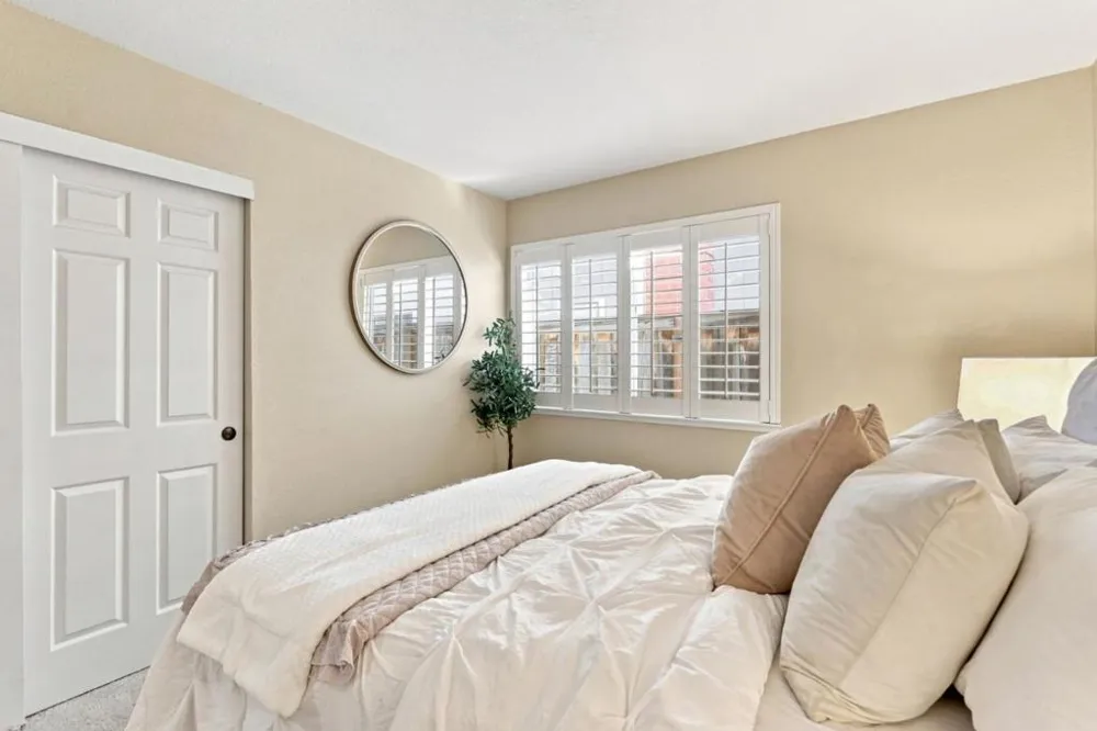 6568 Broadacres Drive San Jose, CA 95120