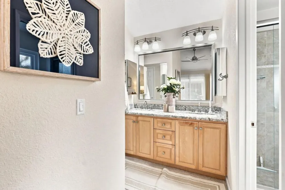 6568 Broadacres Drive San Jose, CA 95120