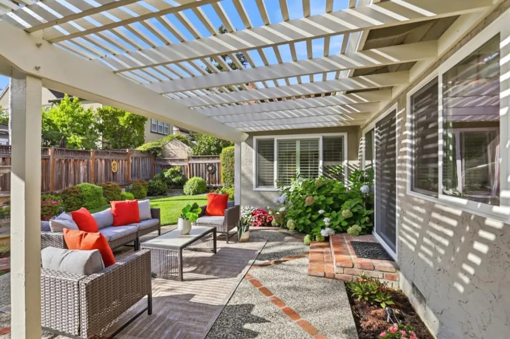 6568 Broadacres Drive San Jose, CA 95120