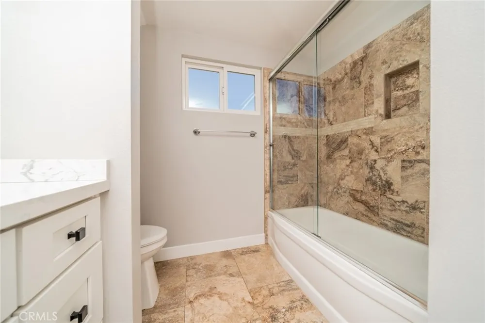 5991 Rogers Lane San Bernardino, CA 92404