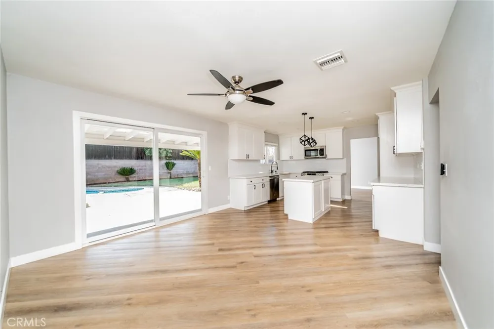 5991 Rogers Lane San Bernardino, CA 92404