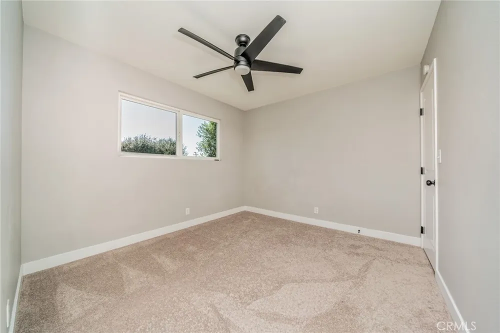 5991 Rogers Lane San Bernardino, CA 92404