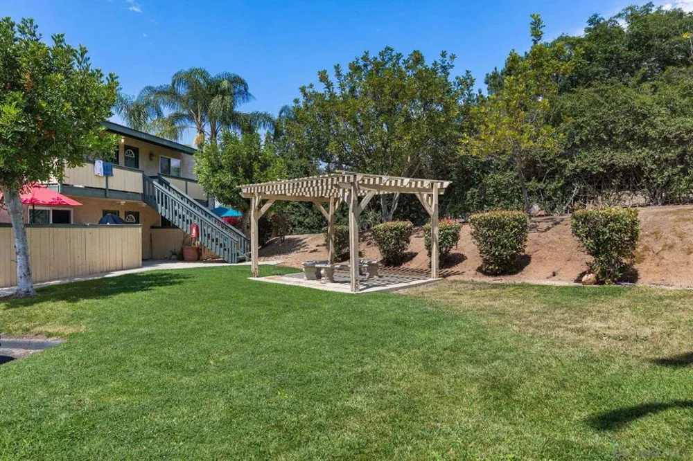 868 E Alvarado #28 Fallbrook, CA 92028
