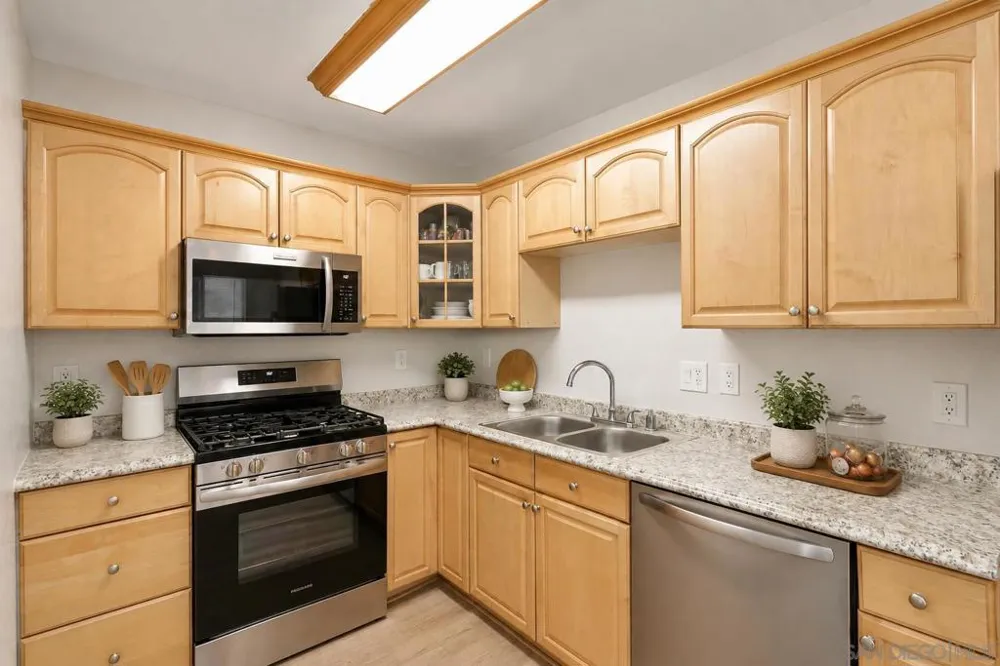 868 E Alvarado #28 Fallbrook, CA 92028