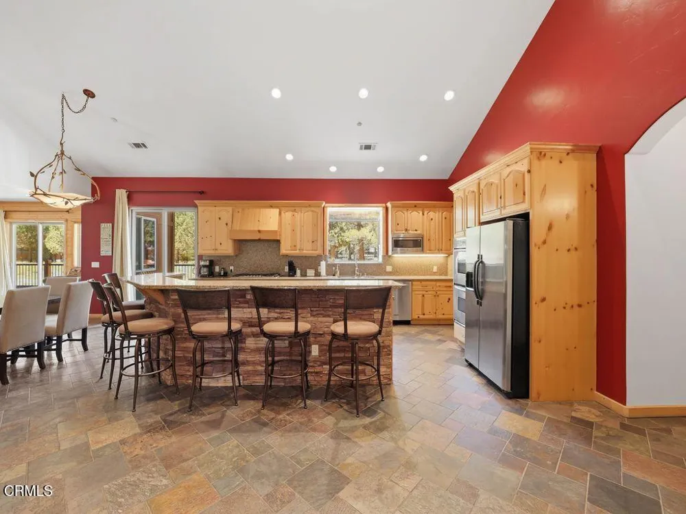 1099 Heritage Trail Big Bear, CA 92314