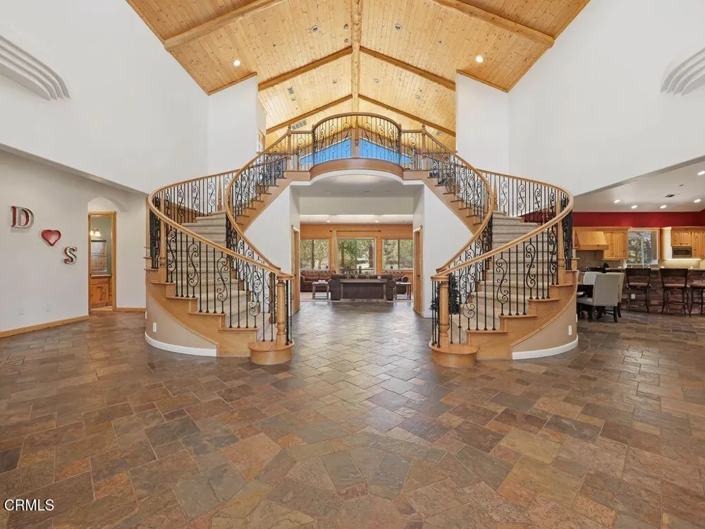 1099 Heritage Trail Big Bear, CA 92314