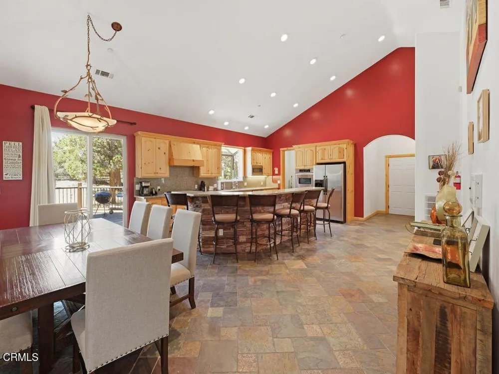 1099 Heritage Trail Big Bear, CA 92314