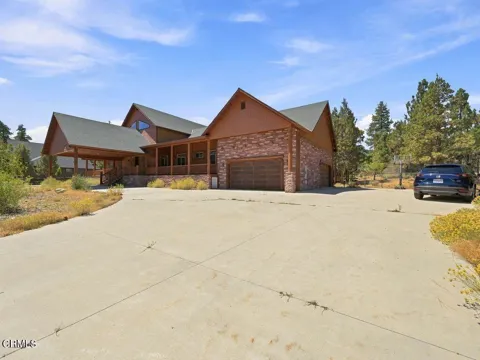 1099 Heritage Trail