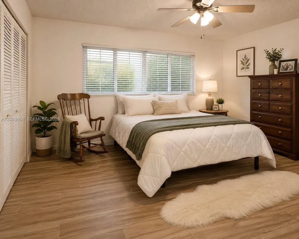3158 Pine Island Rd #907 Sunrise, FL 33351