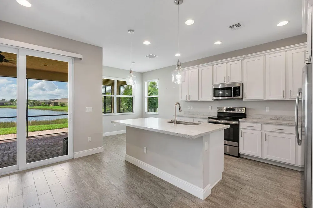 11151 SW Lake Park Drive Port St. Lucie, FL 34987