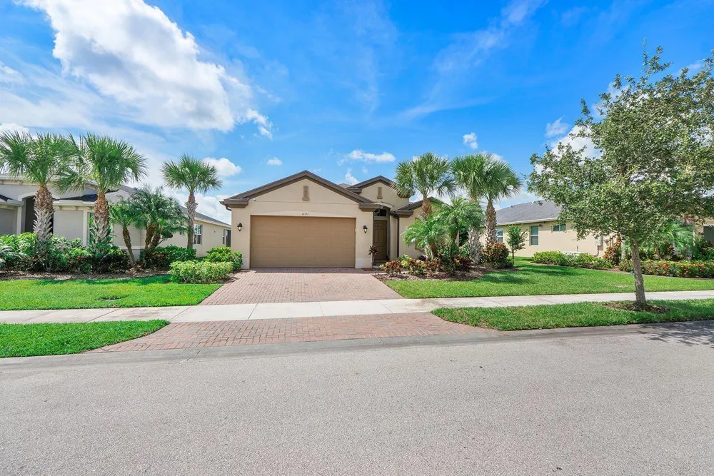 11151 SW Lake Park Drive Port St. Lucie, FL 34987