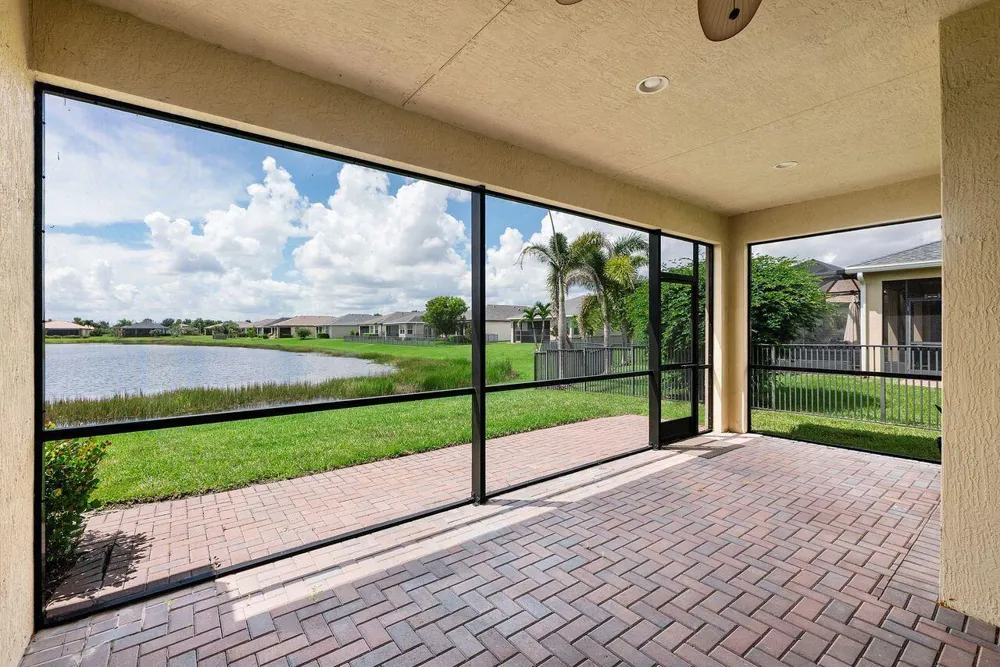 11151 SW Lake Park Drive Port St. Lucie, FL 34987