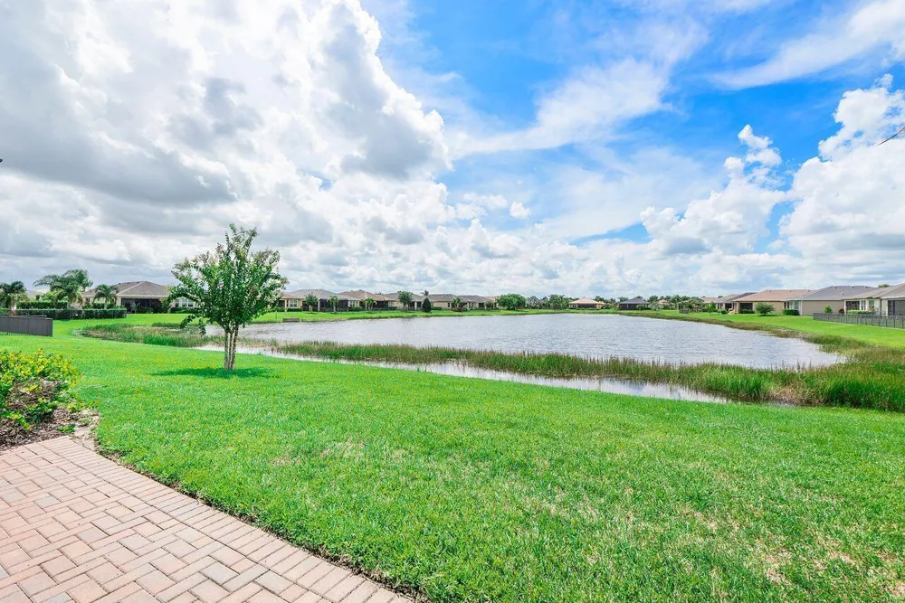 11151 SW Lake Park Drive Port St. Lucie, FL 34987