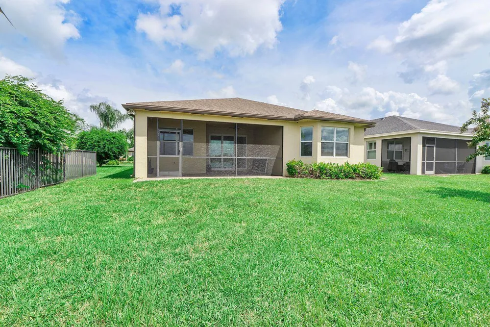 11151 SW Lake Park Drive Port St. Lucie, FL 34987
