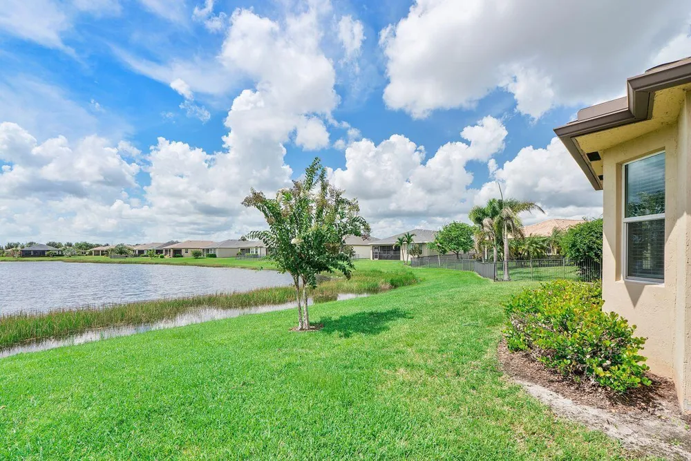 11151 SW Lake Park Drive Port St. Lucie, FL 34987