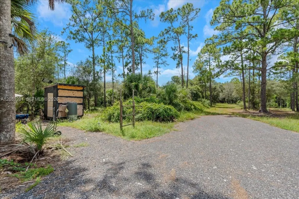 470 S Jinete St Clewiston, FL 33440