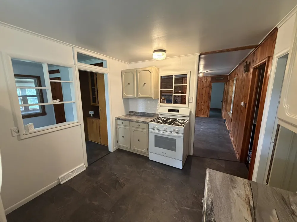 8299 W Walker Road Caldwell Township, MI 49663