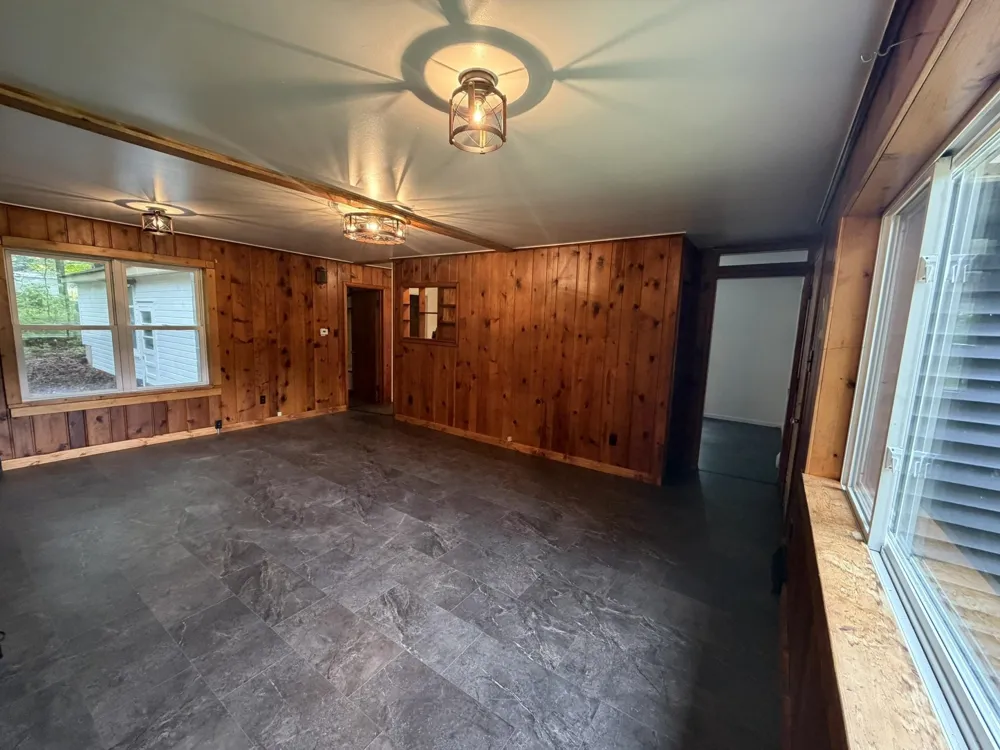 8299 W Walker Road Caldwell Township, MI 49663