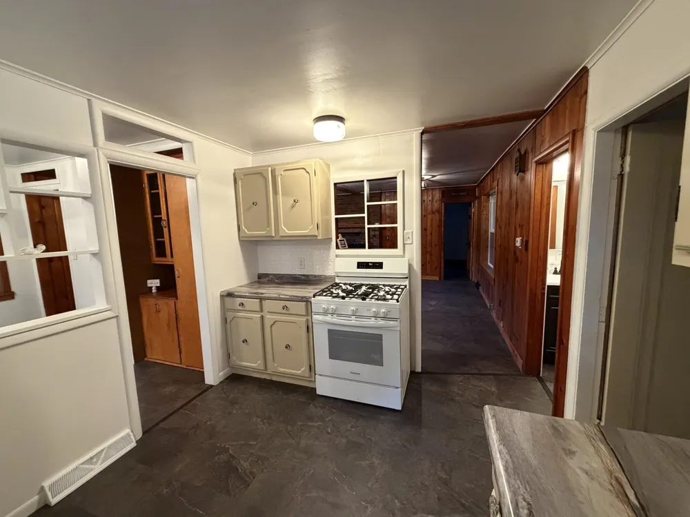 8299 W Walker Road Caldwell Township, MI 49663