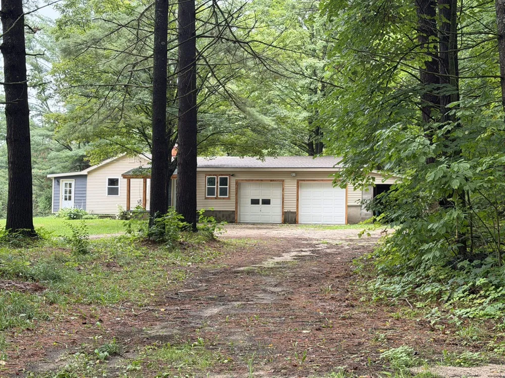 8299 W Walker Road Caldwell Township, MI 49663