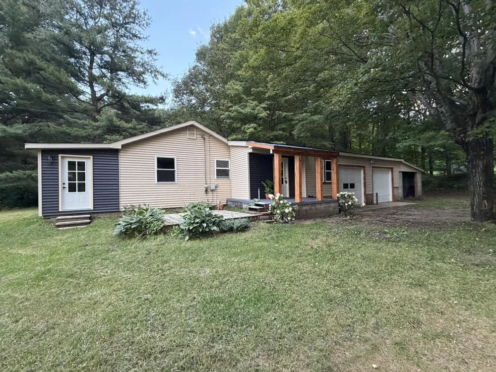 8299 W Walker Road Caldwell Township, MI 49663