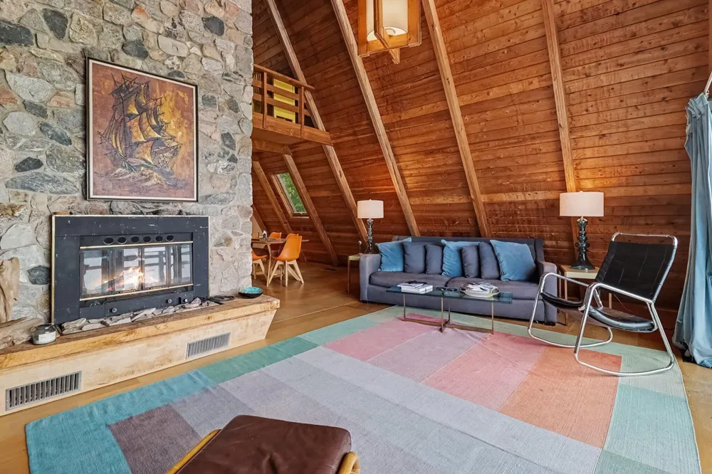 4712 W Fox Farm Road Filer Charter Township, MI 49660