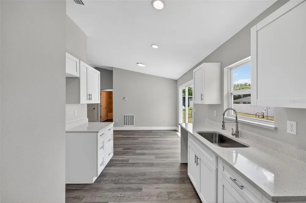 2556 SW 141ST COURT ocala, FL 34481