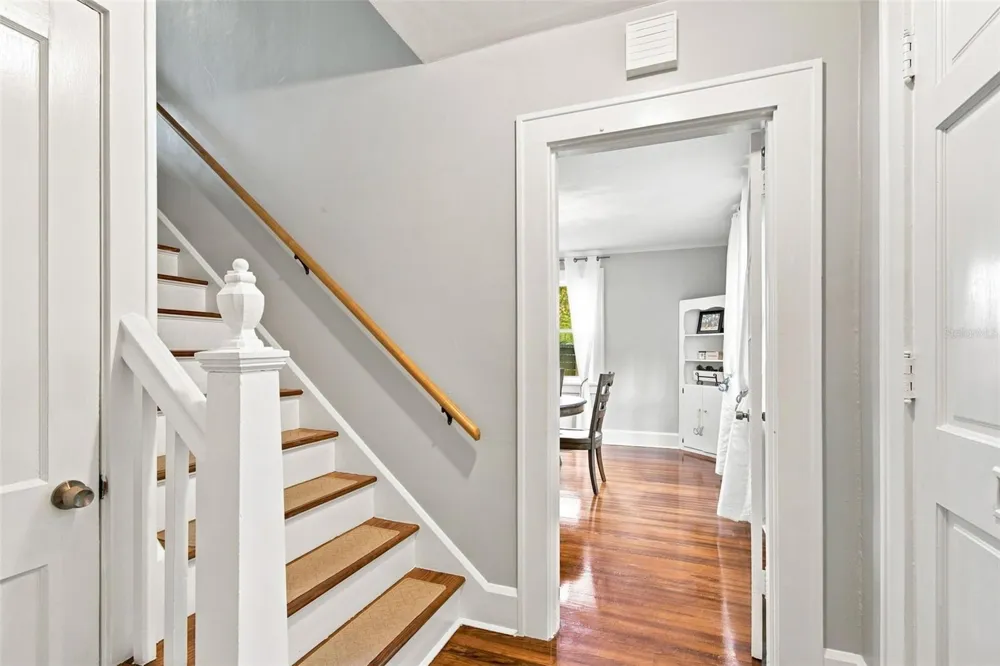 3630 FOSTER HILL DRIVE St Petersburg, FL 33704