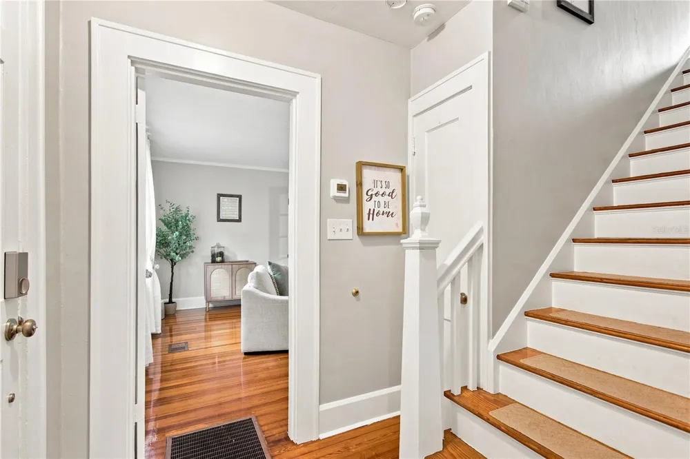 3630 FOSTER HILL DRIVE St Petersburg, FL 33704