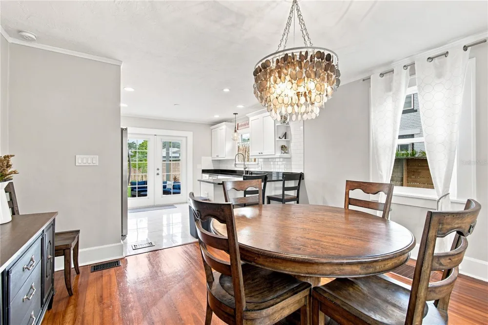 3630 FOSTER HILL DRIVE St Petersburg, FL 33704