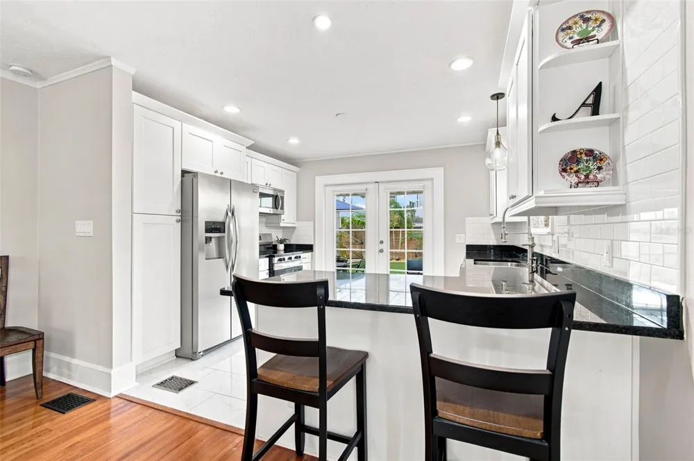 3630 FOSTER HILL DRIVE St Petersburg, FL 33704