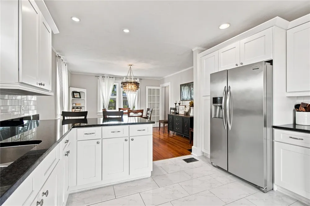 3630 FOSTER HILL DRIVE St Petersburg, FL 33704