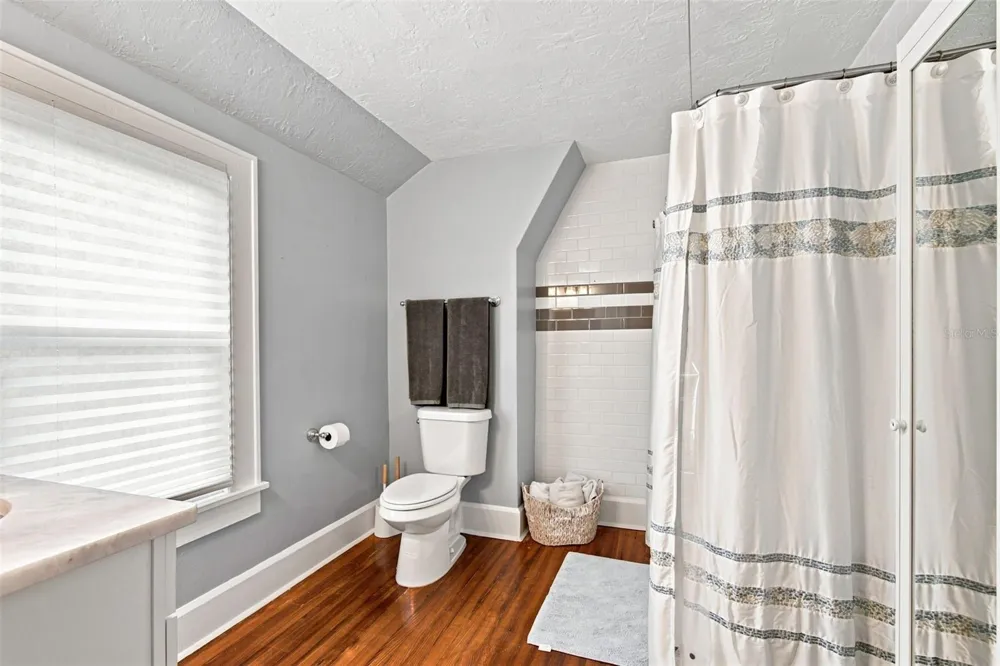 3630 FOSTER HILL DRIVE St Petersburg, FL 33704