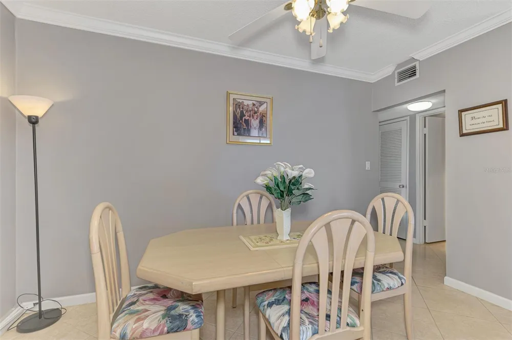 763 JOHN RINGLING BOULEVARD #34 Sarasota, FL 34236