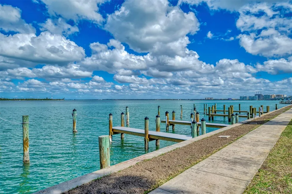 763 JOHN RINGLING BOULEVARD #34 Sarasota, FL 34236