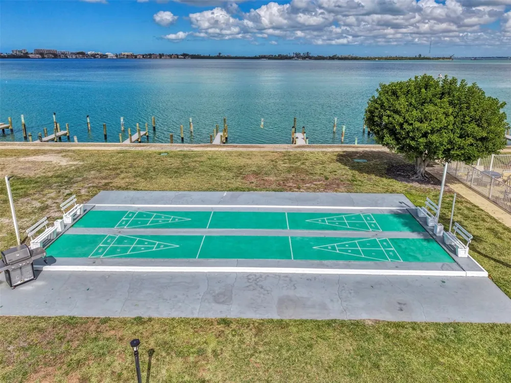 763 JOHN RINGLING BOULEVARD #34 Sarasota, FL 34236