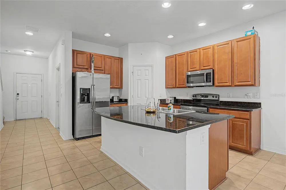 6914 HOLLY HEATH DRIVE Riverview, FL 33578