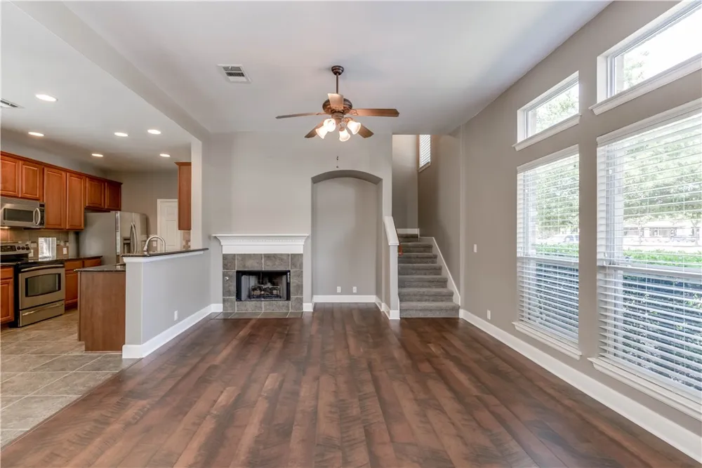 14812 Avery Ranch Boulevard #8 Austin, TX 78717