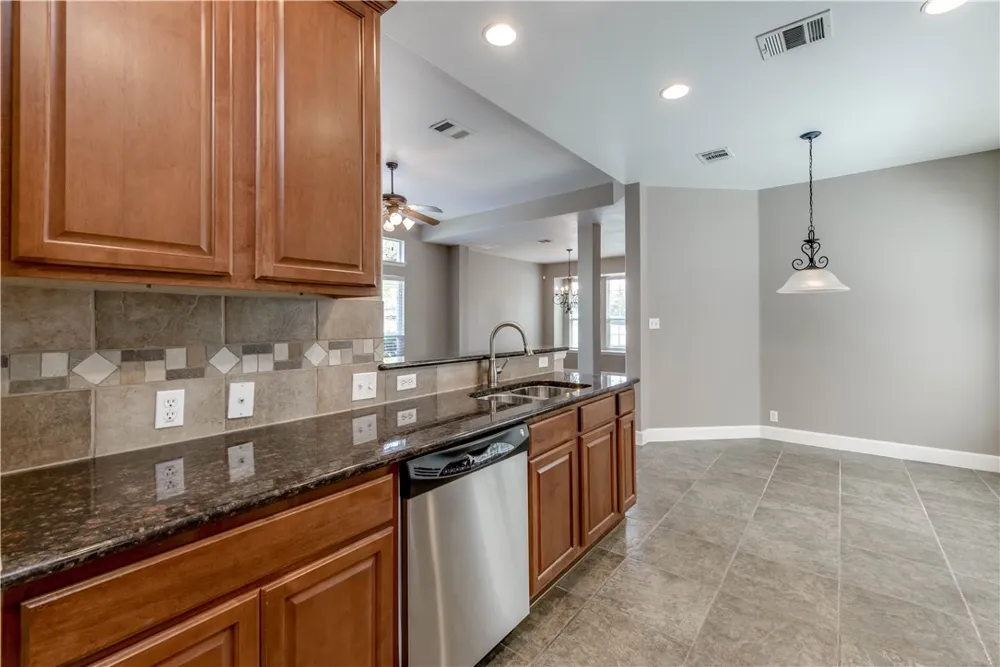 14812 Avery Ranch Boulevard #8 Austin, TX 78717