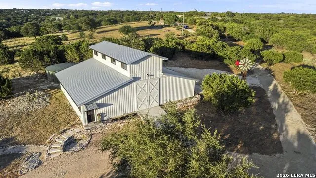 103 Bluffview Cir Kerrville, TX 78028