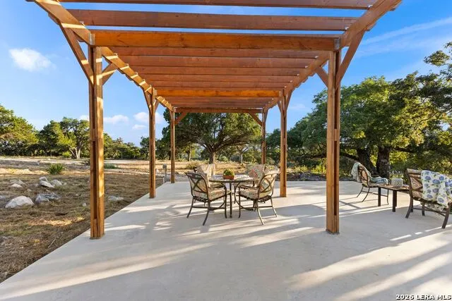 103 Bluffview Cir Kerrville, TX 78028