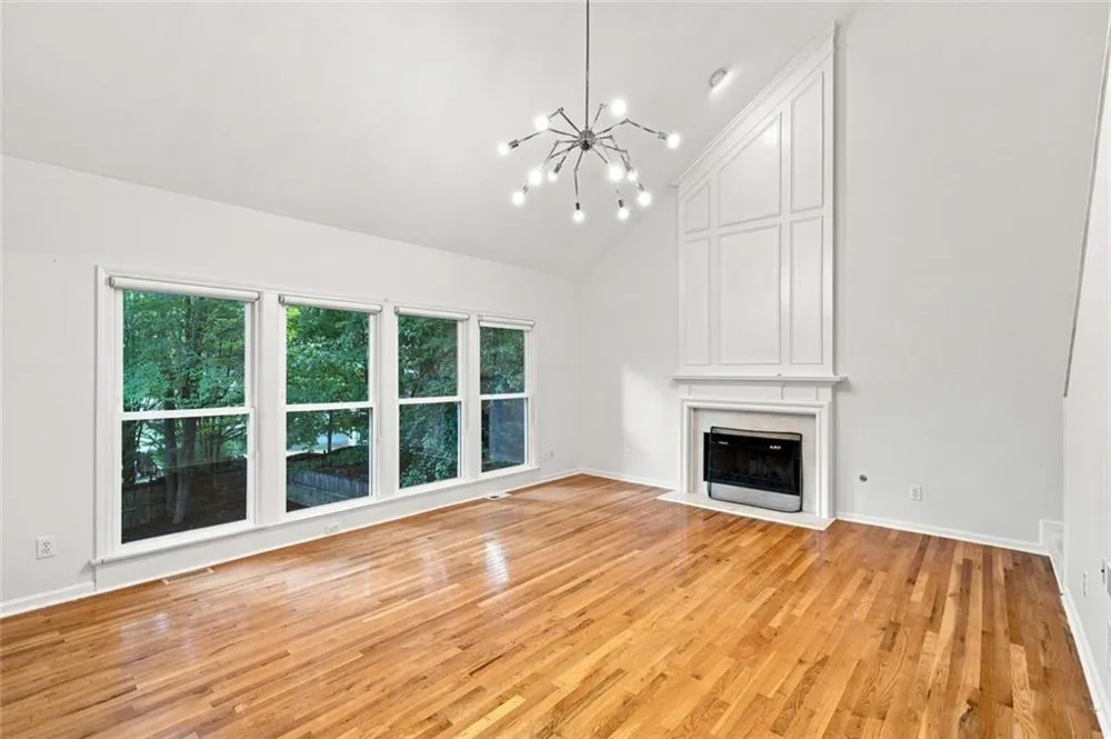 425 Fairford Lane Duluth, GA 30097