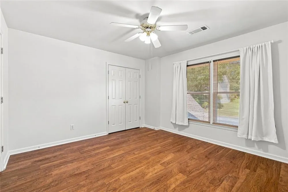 425 Fairford Lane Duluth, GA 30097